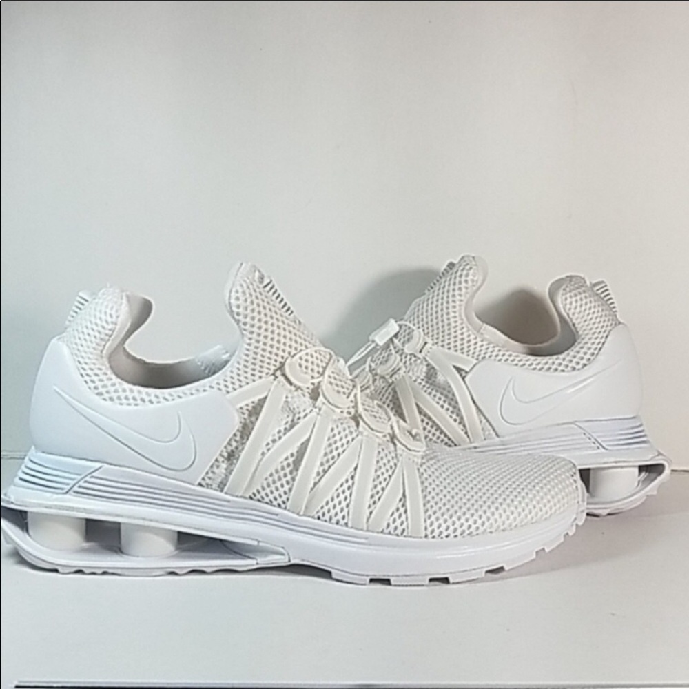 Nike Shox Gravity WOMENS Sz 8
